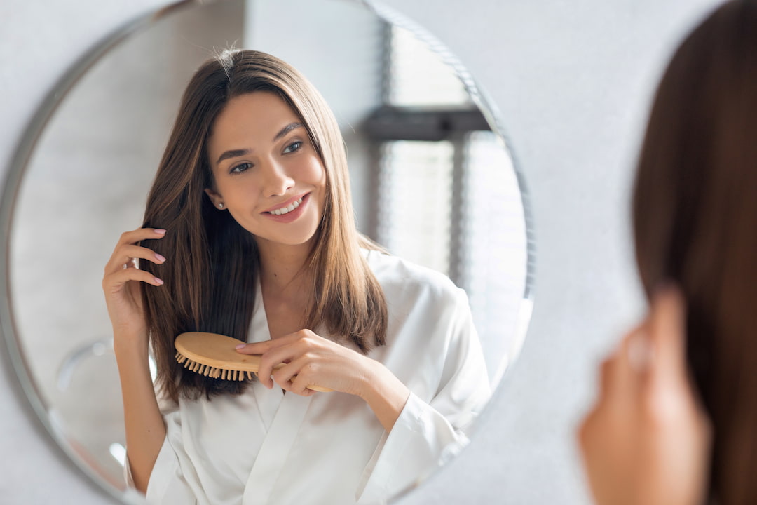 Femme soin cheveux aloe vera