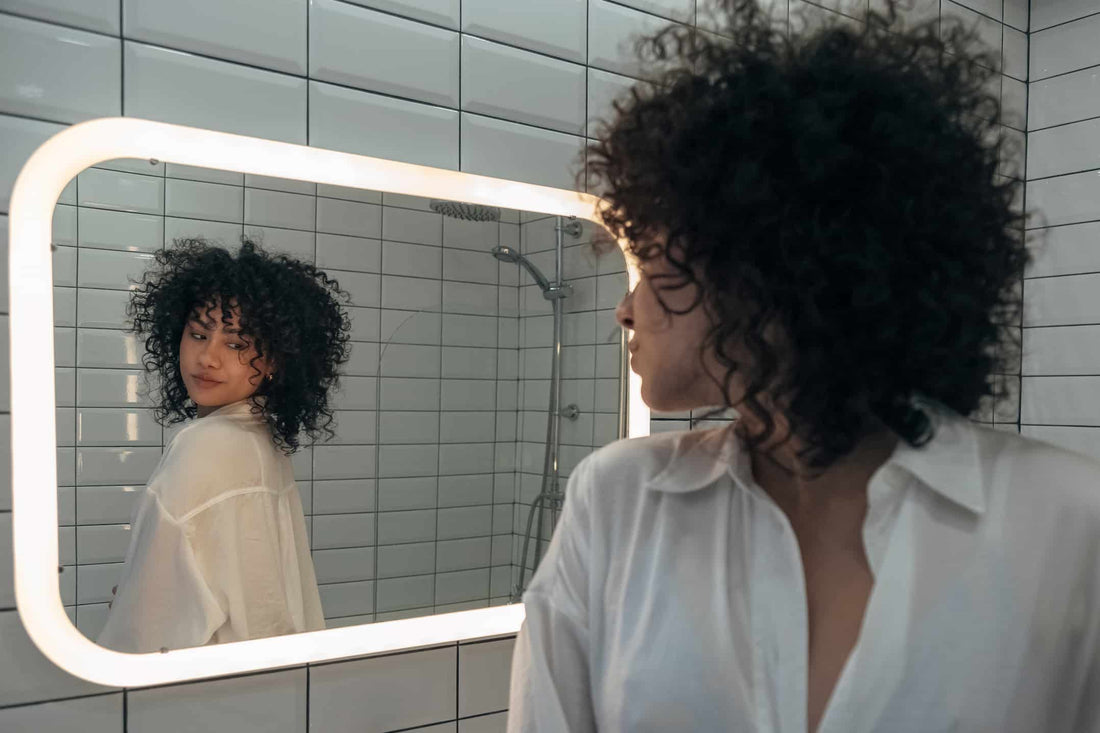 Comment entretenir ses cheveux bouclés ?