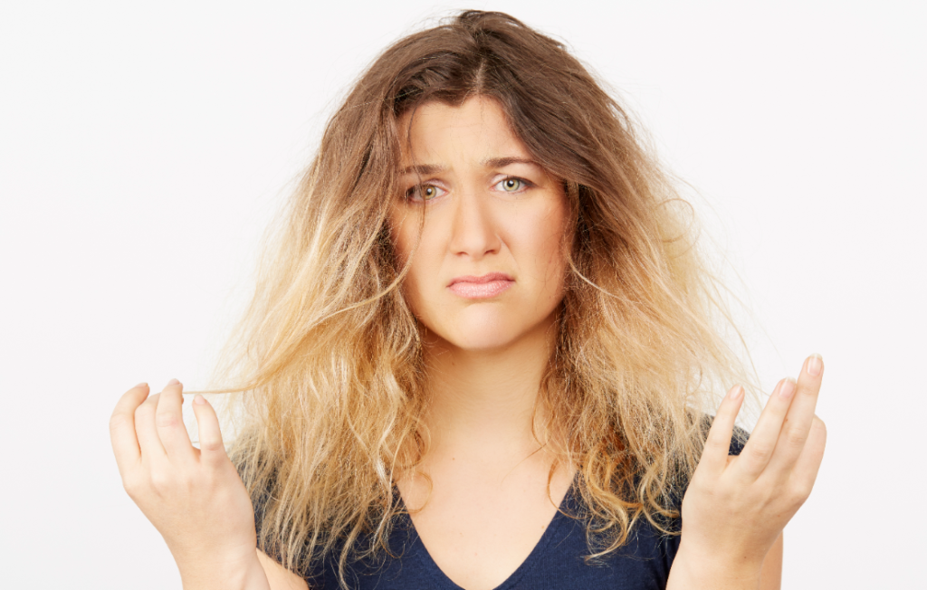 Cheveux abîmés : comment les réparer ?